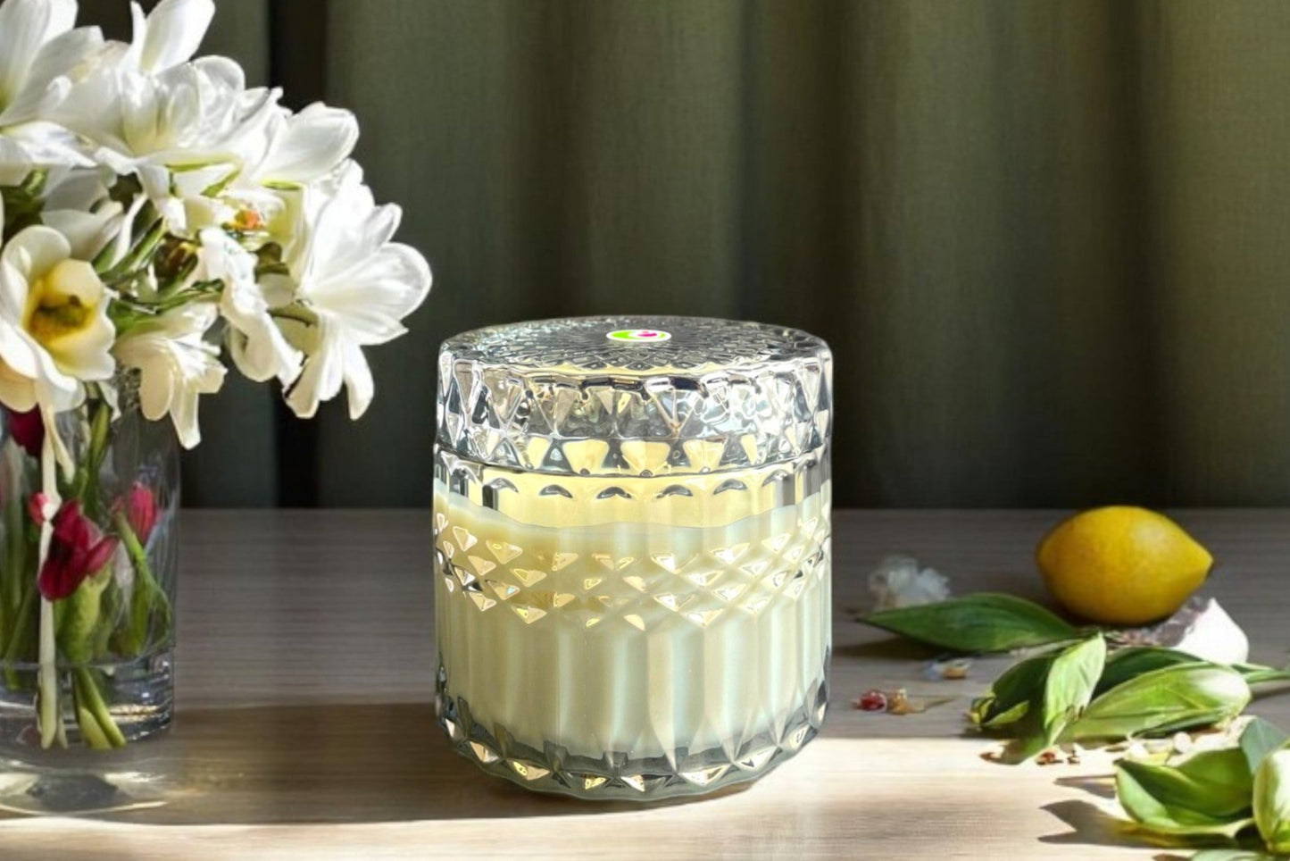 Vela Plandor Gardenia Colonial – Floral y Fresca (300g, Vidrio con tapa, 100% Cera de Soya Natural)