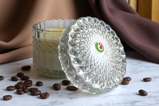 Vela Plandor Crema de Café y Avellanas – Gourmand y Reconfortante (300g, Vidrio con tapa, 100% Cera de Soya Natural)